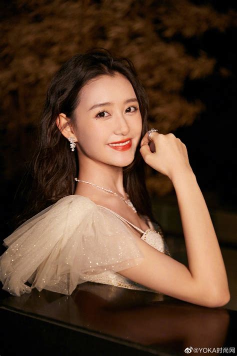 蒋依依图片