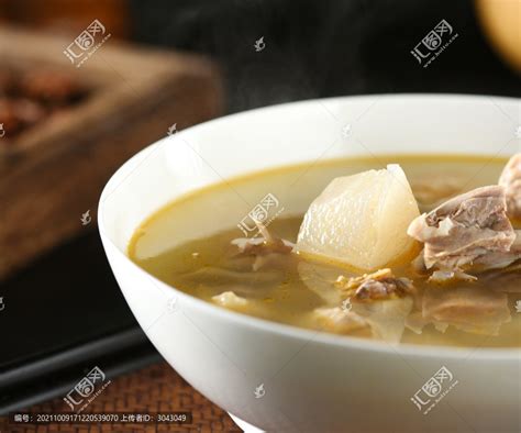 【酸萝卜老鸭汤的做法步骤图，怎么做好吃】豆牛_下厨房