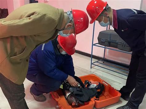 白小东一行到迁安九江线材公司检查安全生产工作-兰格钢铁网