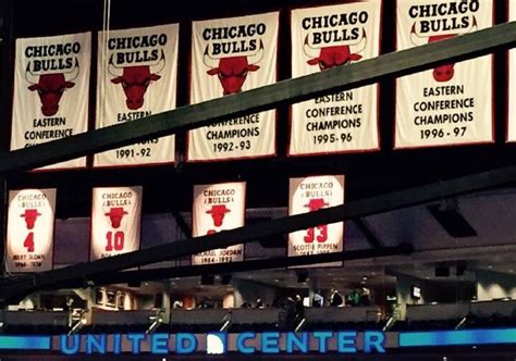 芝加哥公牛队史最强阵容，罗斯公牛队史最强组织后卫罗斯_东方体育