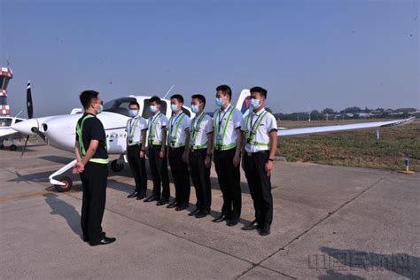 中飞院洛阳分院实现安全飞行59周年-中国民航网