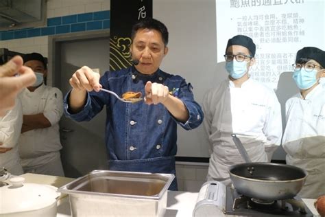 河北石家庄：开学第一课 厨艺大比拼-人民图片网