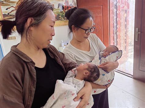 郏县53岁高龄产妇诞下双胞胎-医药卫生网-医药卫生报-河南省卫生健康委员会主管