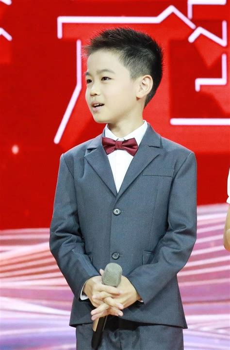 韩昊霖年仅12岁已经拥有了80亿票房，你喜欢吗？