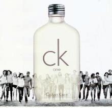 Calvin Klein换了新logo，你熟悉的CK变样了