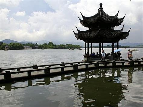 2023平湖秋月-旅游攻略-门票-地址-问答-游记点评，杭州旅游旅游景点推荐-去哪儿攻略