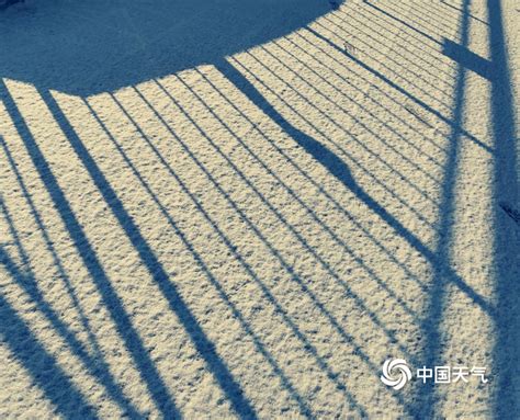 河北保定蠡县降雪过后城市披银装-天气图集-中国天气网