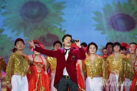 歌手毛宁吸毒被抓 曾演唱《涛声依旧》-新闻中心-温州网