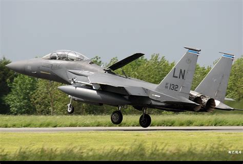 F-14 雄猫 Tomcat 战斗机 - 爱空军 iAirForce