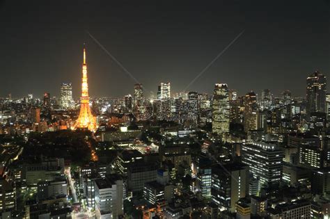 东京,城市天际线,背景聚焦,天空,东京天空树,东京塔,日本,都市风景,观测点,里山摄影素材,汇图网www.huitu.com
