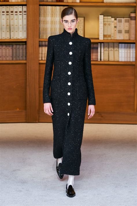 香奈儿 Chanel 2019/20秋冬高级定制秀 - Paris Couture Fall 2019-天天时装-口袋里的时尚指南