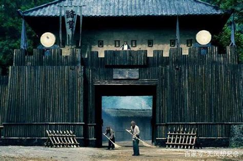 中国古代史上最著名的两次“空城计”，没有一次与诸葛亮有关