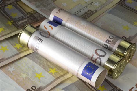 欧元钞票图片-五十欧元钞票素材-高清图片-摄影照片-寻图免费打包下载