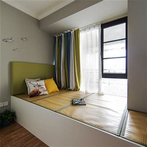 8平米卧室榻榻米床设计-房天下装修效果图