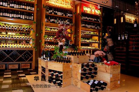 红酒专卖店橱窗,零售百货,各行各业,摄影素材,汇图网www.huitu.com