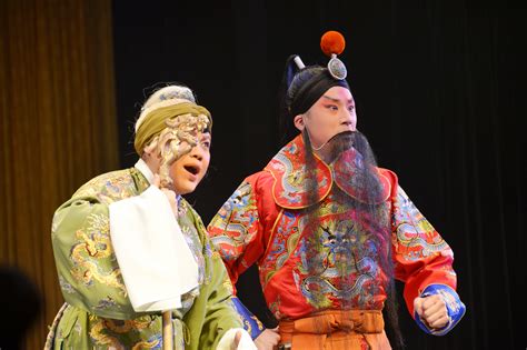 大夏舞台迎来上海京剧院专场演出《四郎探母》-华东师范大学