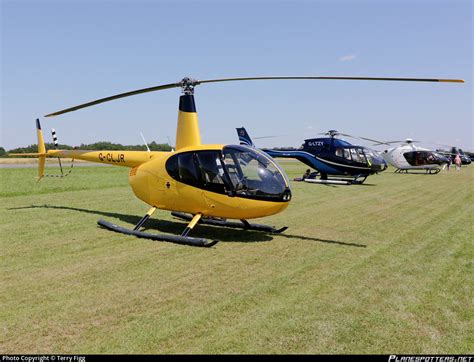 G-CLJR Private Robinson Helicopter R44 Raven II Photo by Terry Figg ...