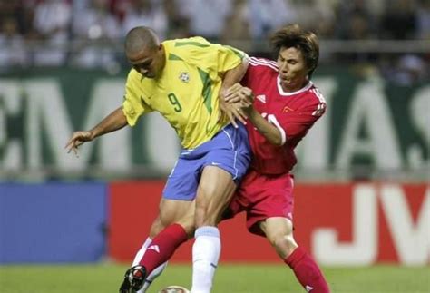 鬼才降世——简述2002年世界杯巴西英格兰之战|英格兰|巴西队|罗纳尔迪尼奥_新浪新闻