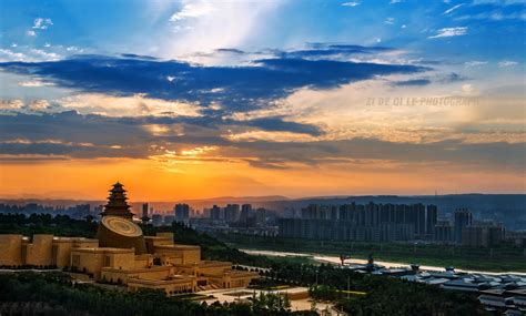 鼓山景区以古刹涌泉寺为中心，是福州最著名的风景区之一-搜狐大视野-搜狐新闻