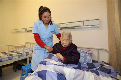 株洲县专业服务的养老院了解一下-怎样挑选合适的护理床_社会_长沙社区通