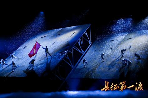 读创--【原创】沉浸式红色体验实景剧场《鹏城谍影》在深圳大鹏所城上线
