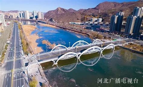 徐州市首个装配式桥梁盖梁吊装完成 - 企业 - 中国网•东海资讯