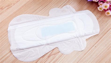 手工布艺作品自制可以洗的卫生巾姨妈巾详细图解╭★肉丁网