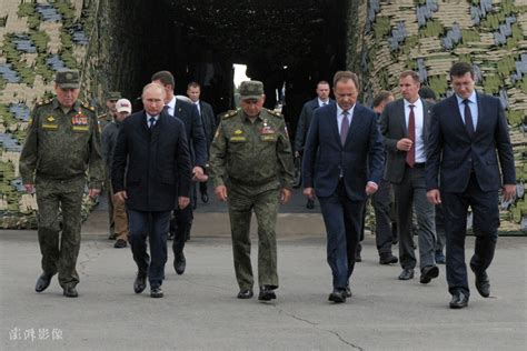 俄防长：3年内中俄两军将双边关系提升至新水平_凤凰资讯