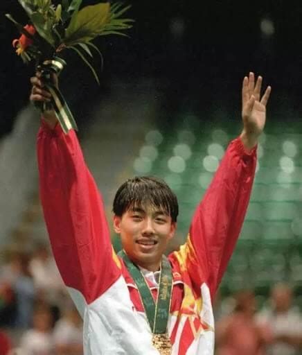 1996年第26届亚特兰大奥运会刘国梁获得男单冠军 | TTBeginner