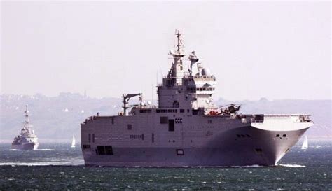 美英法日澳印加七国举行海上联合演习|西北风级两栖攻击舰|法国海军|美国海军_新浪新闻