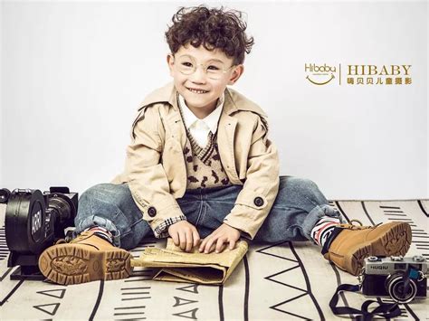 周岁宝宝摄影的引逗技巧_Hibaby儿童摄影-站酷ZCOOL