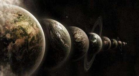 宇宙膨胀了138亿年，暗示外面还有空间，那宇宙外面又是什么？
