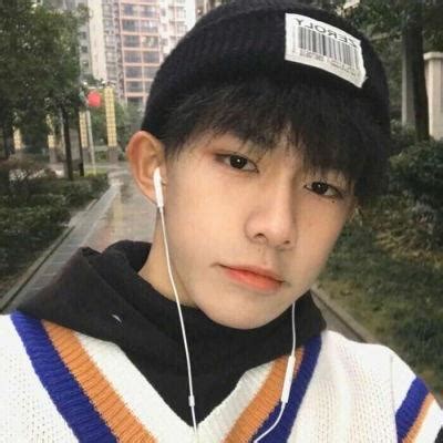 16岁帅哥图片