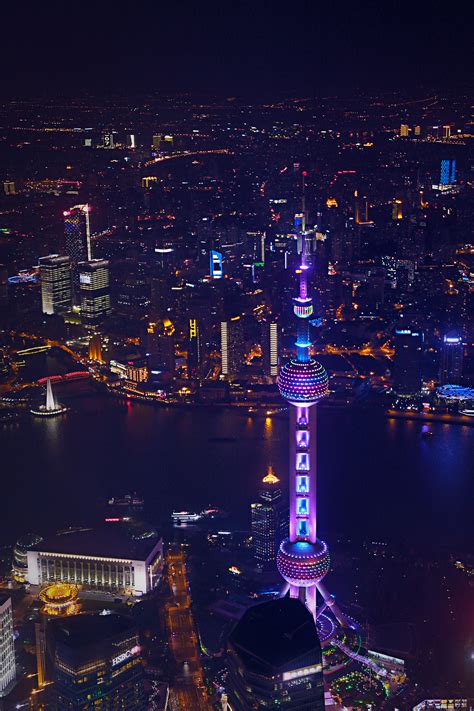 上海外滩夜色繁华 浦江两岸城市风景迷人