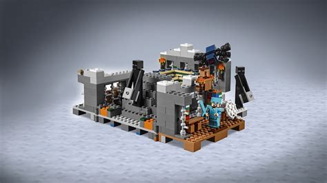 LEGO Minecraft: The End Portal (21124) Toys - Zavvi UK