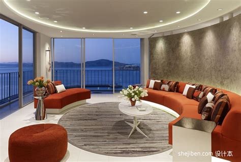 美国旧金山公寓现代客厅圆形落地窗装修效果图 – 设计本装修效果图