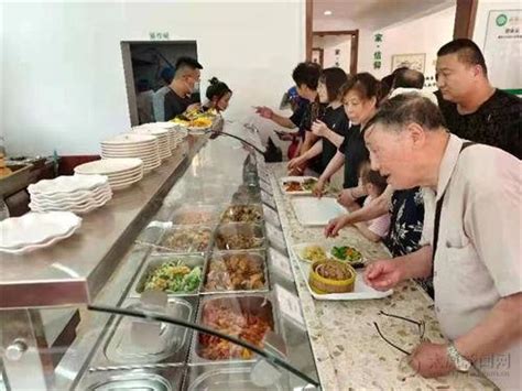 扬州市政府食堂向游客开放_京报网