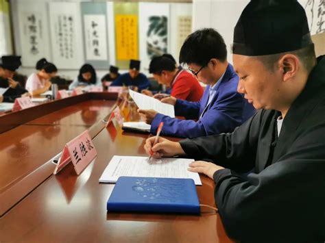 我校开展民族宗教政策法规宣传教育活动-萍乡学院党委统战部