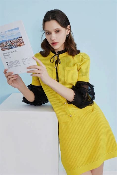 OBEG欧碧倩2020夏季新款 把精彩都穿在身上_图库_资讯_时尚品牌网
