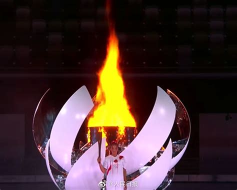 东京奥运圣火点燃了 期待中国奥运军团再创辉煌！_手机新浪网