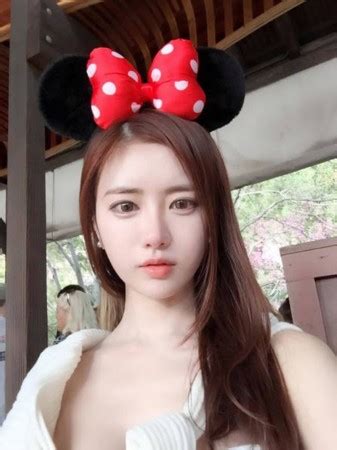 韩国女明星ins照图片