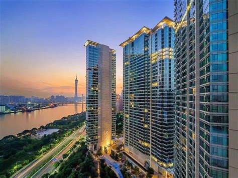 上海最贵的豪宅，40万一平的汤臣一品，明星富豪的聚集地_腾讯视频