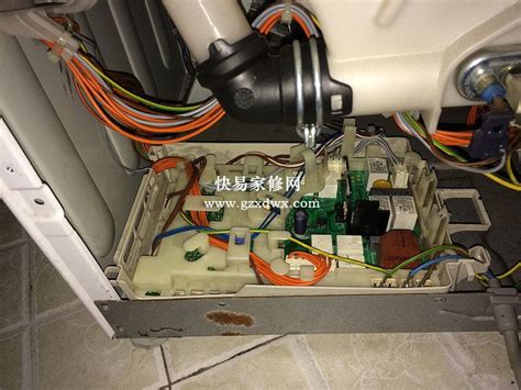 西门子滚筒洗衣机WM-12S468-TI开机报错换主板维修-解码 - 维修达人 数码之家