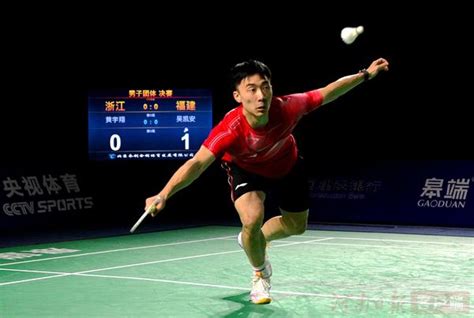 羽毛球奥运冠军张楠宣布退出国家队，成中国羽毛球第1位职业选手-直播吧