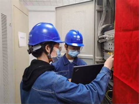 机电设备维修实训室 - 实习实训 - 电气与电子工程学院 - 重庆机电职业技术大学