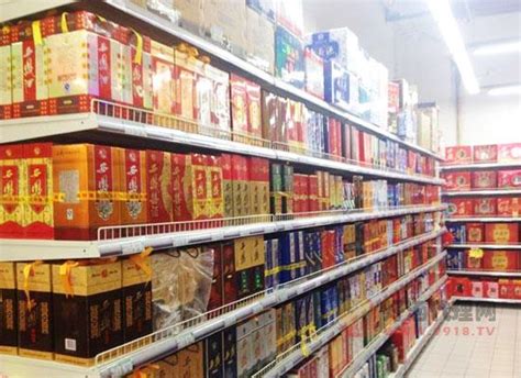 华都酒业个性化定制酒业务领衔开启，再次打破北京白酒市场格局！__凤凰网