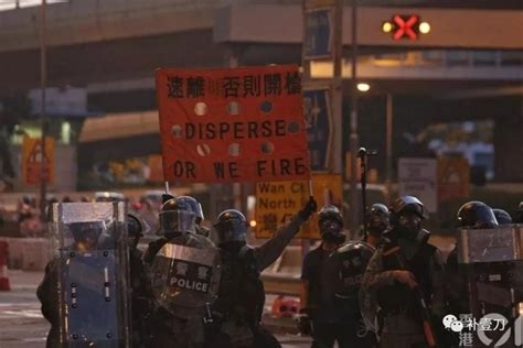 直击香港警察跨部门反恐演习现场，演习代号“铁志”_凤凰网视频_凤凰网