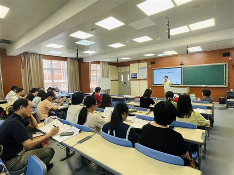 学思结合 依法执教——我校第一党支部开展教育部令第53号文件学习研讨会