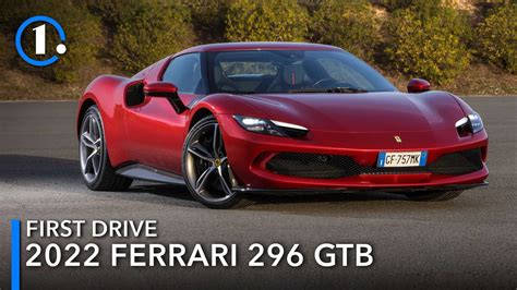 Ferrari 296 GTB (2022): динамика, двигатель V6, характеристики.