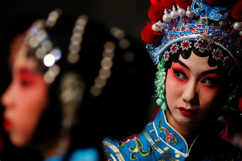 In China, traditional opera thrives in small theaters | Lifestyle.INQ